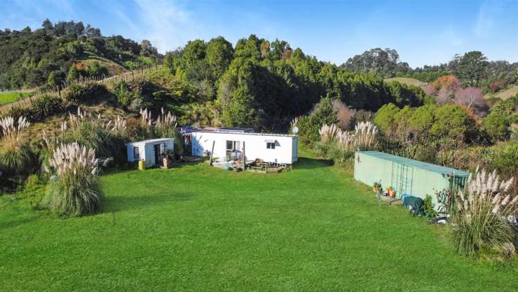 685D Wainui Road_4
