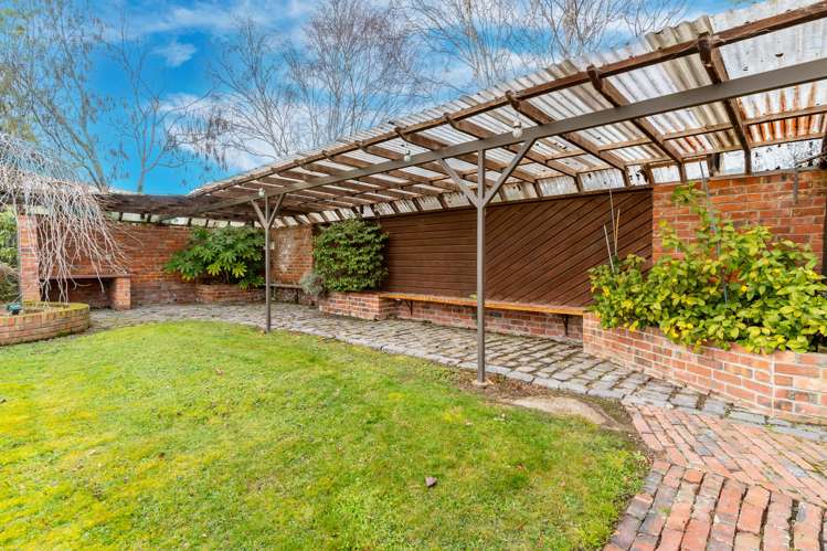 219 Gladstone Road North Mosgiel_23