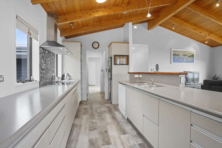 22a Springfield Avenue Ngarimu Bay_8