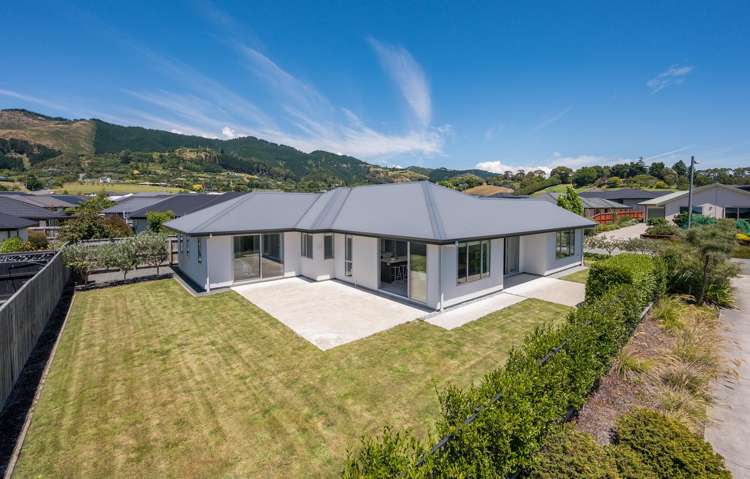 12 Cupola Crescent Richmond_22