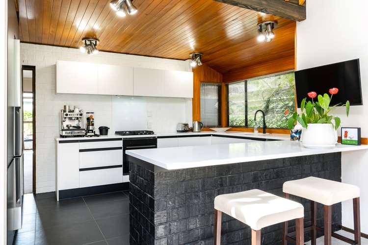 6b Beach Road Waikawa_7