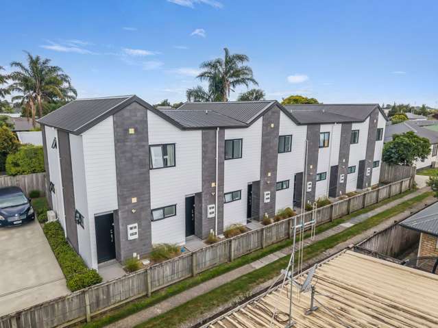 TURNKEY INVESTMENT WITH RENTAL APPEAL