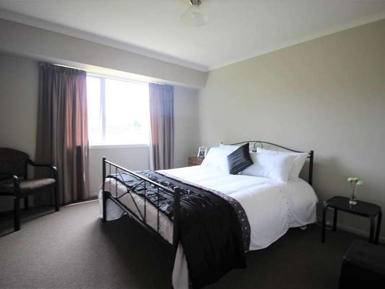 14 Rhoboro Road Twizel_8