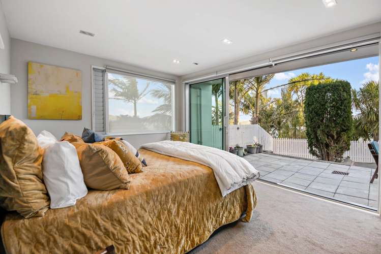 11 Hoskins Avenue Hillsborough_19