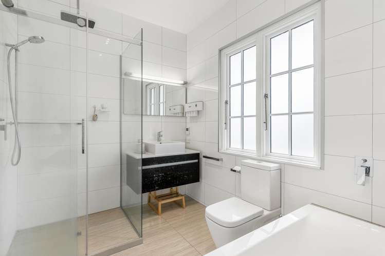 5 Flers Street Karori_11