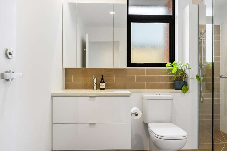 10 Nevill Road Hobsonville Point_23