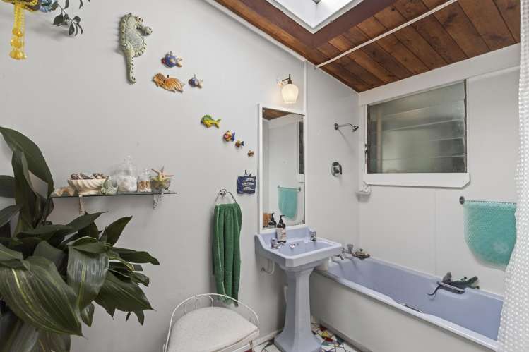 189 Tukapa Street Westown_14