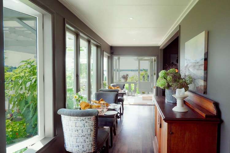 Te Koi The Lodge, 133 Bronte Road East Bronte_6