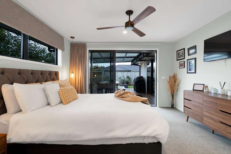 7 Hodge Park Lane Inglewood_16