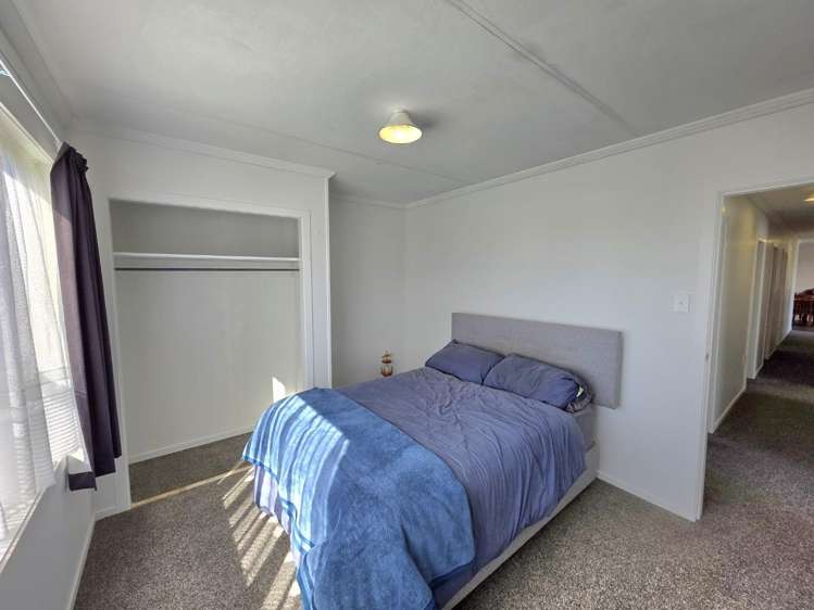 45 Clifton Drive 10858_12