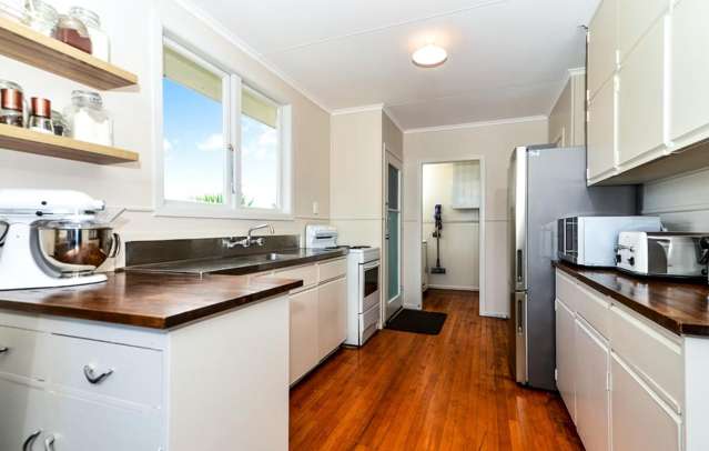 12 Rhonda Avenue Hamilton Central_1