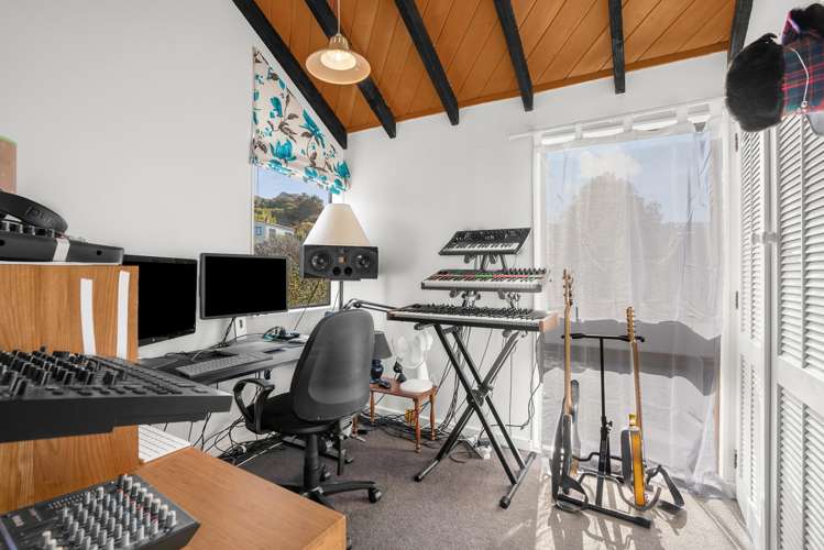 38 Stanhope Grove Korokoro_11