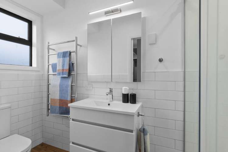 78 Enderley Avenue Enderley_13