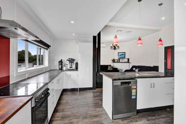 26 Disraeli Street_3