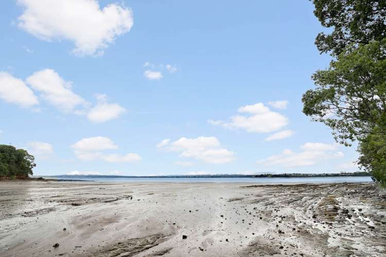 1/14 Sispara Place Beach Haven_14