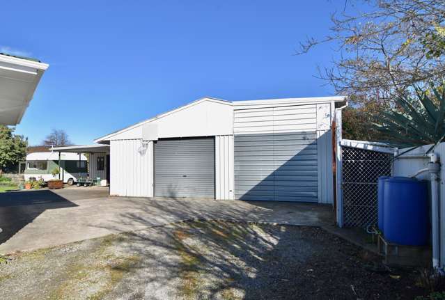 15 Clifton Avenue Carterton_1