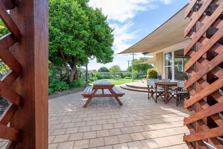 12 Riley Crescent Redwoodtown_51