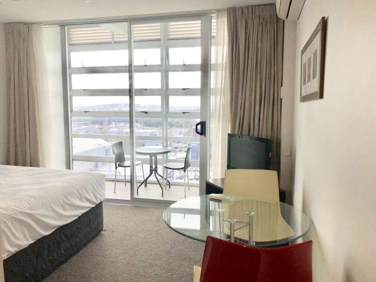 1004/17 Amersham Way Manukau Manukau City Houses for Rent One Roof