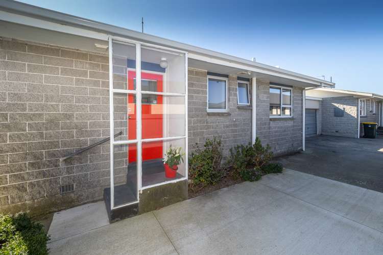 2/65 William Street Ashburton_35