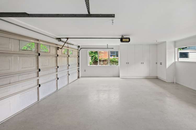 17 Lynwood Place Owhata_13