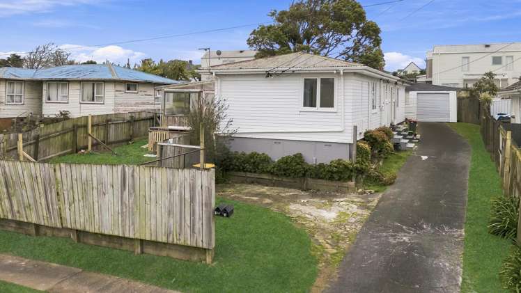 1/34 Plumley Crescent Mangere_14