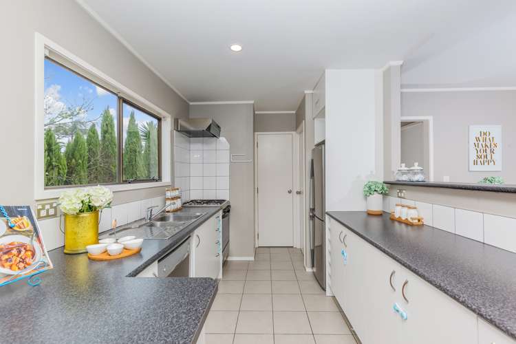 6 Hiwihau Place Glenfield_15