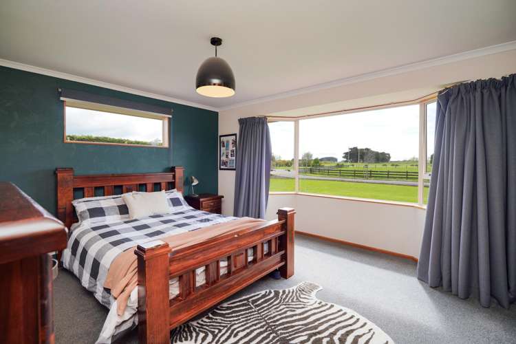 381 Bay Road West Plains_9