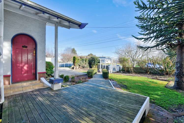 37 Huron Street Gore Surrounds_17