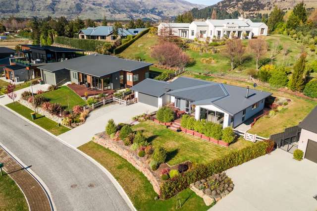 6 Turnbull Crescent Wanaka_2