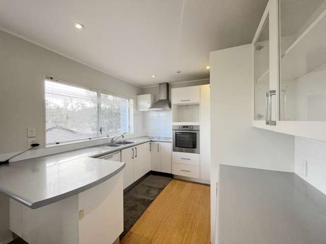 36A Pyatt Cresent Saint Johns_2