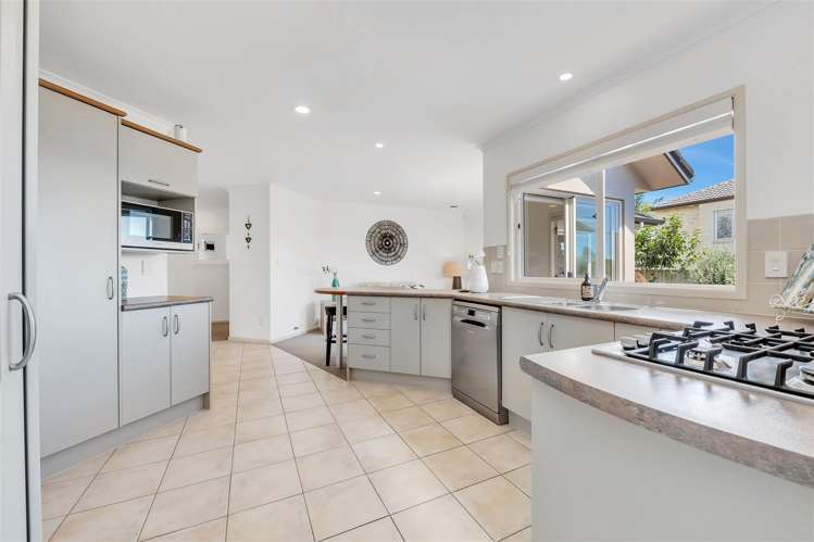 17 Manara Place The Gardens_8