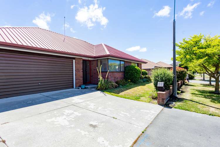 1/54 Ben Nevis Drive Broomfield_3