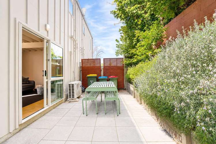 5/30 Fryer Street Queenstown_9