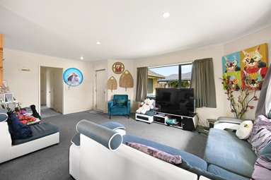 1 Wimbledon Close_1