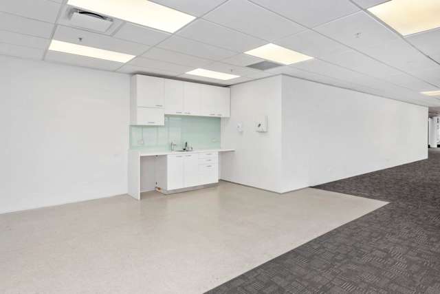 Tower 2/646-648 Great South Road Ellerslie_2