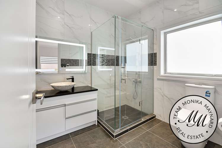 26 Michael Bosher Way Flat Bush_24