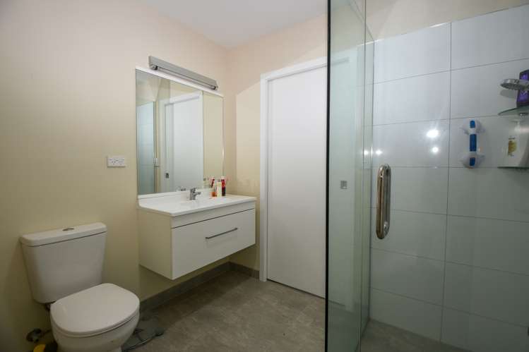 75 Ashmore Park Road Carterton_11