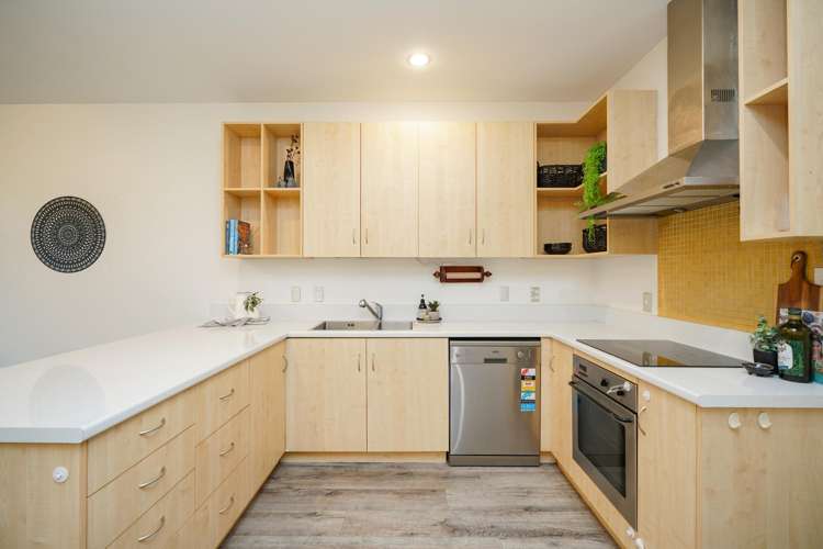 117 Gala Street Queens Park_12
