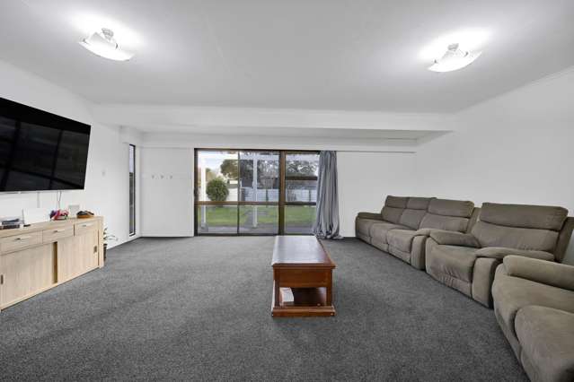 60 Kapuni Street Manaia_2
