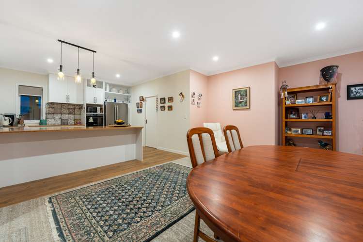 1228b Camerons Line Feilding_6