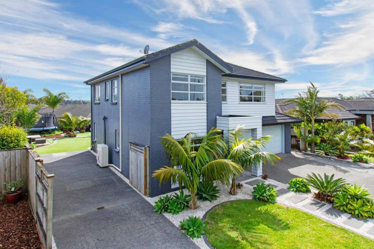 17 Turnberry Drive Wattle Downs_2