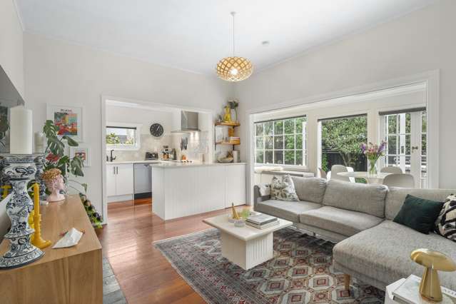 2/3 Haig Avenue Three Kings_2