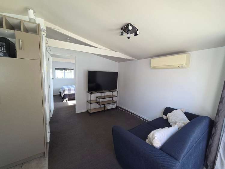 14A Cleveland Street Bader_4
