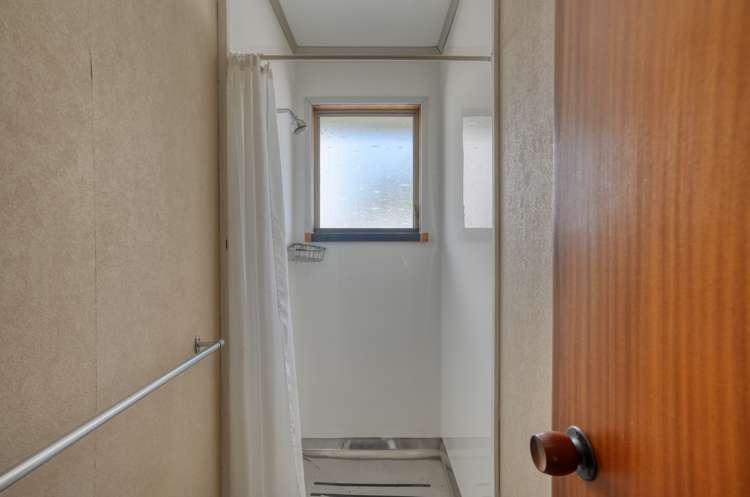 12 Stafford Street Hokitika_17