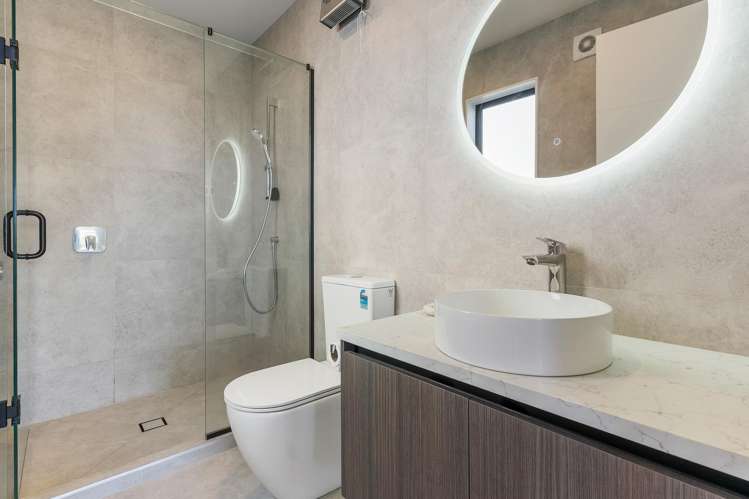 4/27 Hastings Road Mairangi Bay_13