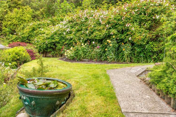 39 Blue Mountains Road Silverstream_33