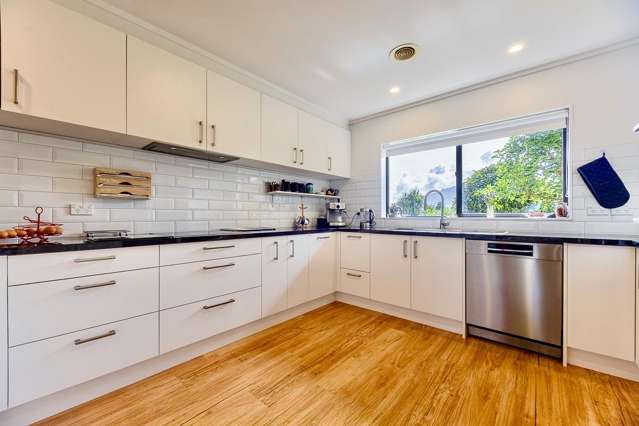 23 Jacks Bush Road Waikanae_4