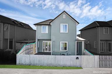 10 Warbler Crescent_3