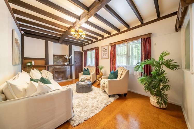 43a Wyndham Road Pinehaven_18