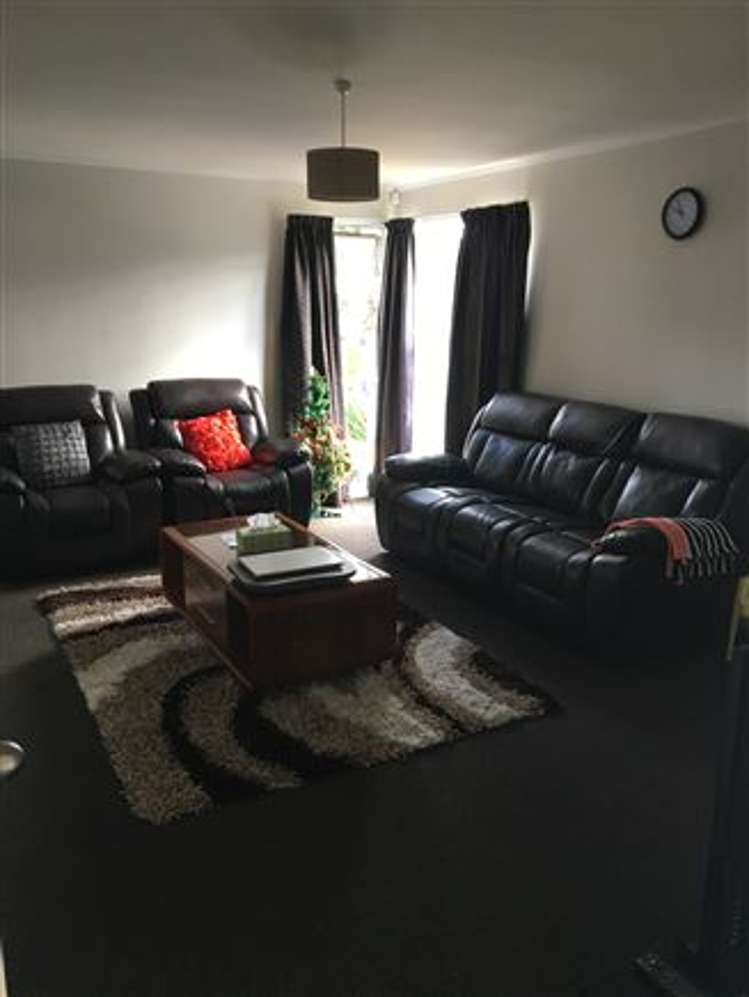 5 Smedley Street Manurewa_1